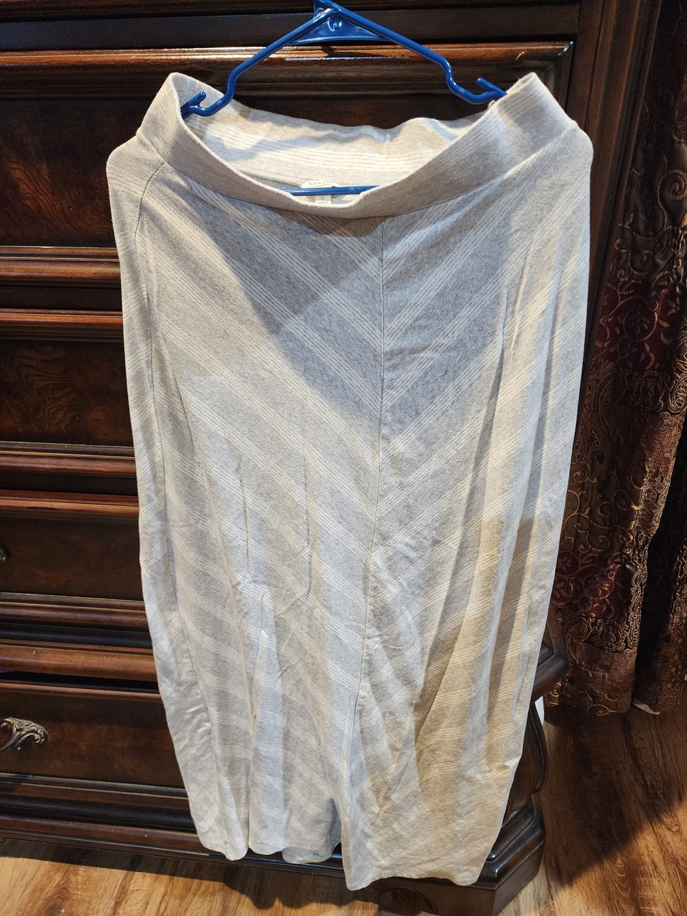 Sonoma Light Gray Chevron Maxi Skirt